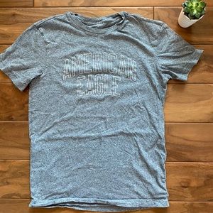 Men’s American Eagle T-Shirt size XS